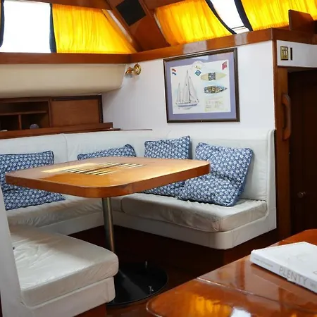 Botel Sy Gattopardo *